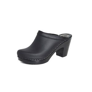 No.6 | Old School High Heel Clogs